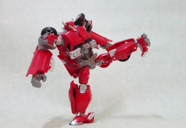 Transformers Prime RID Cliffjumper  (5 of 16)